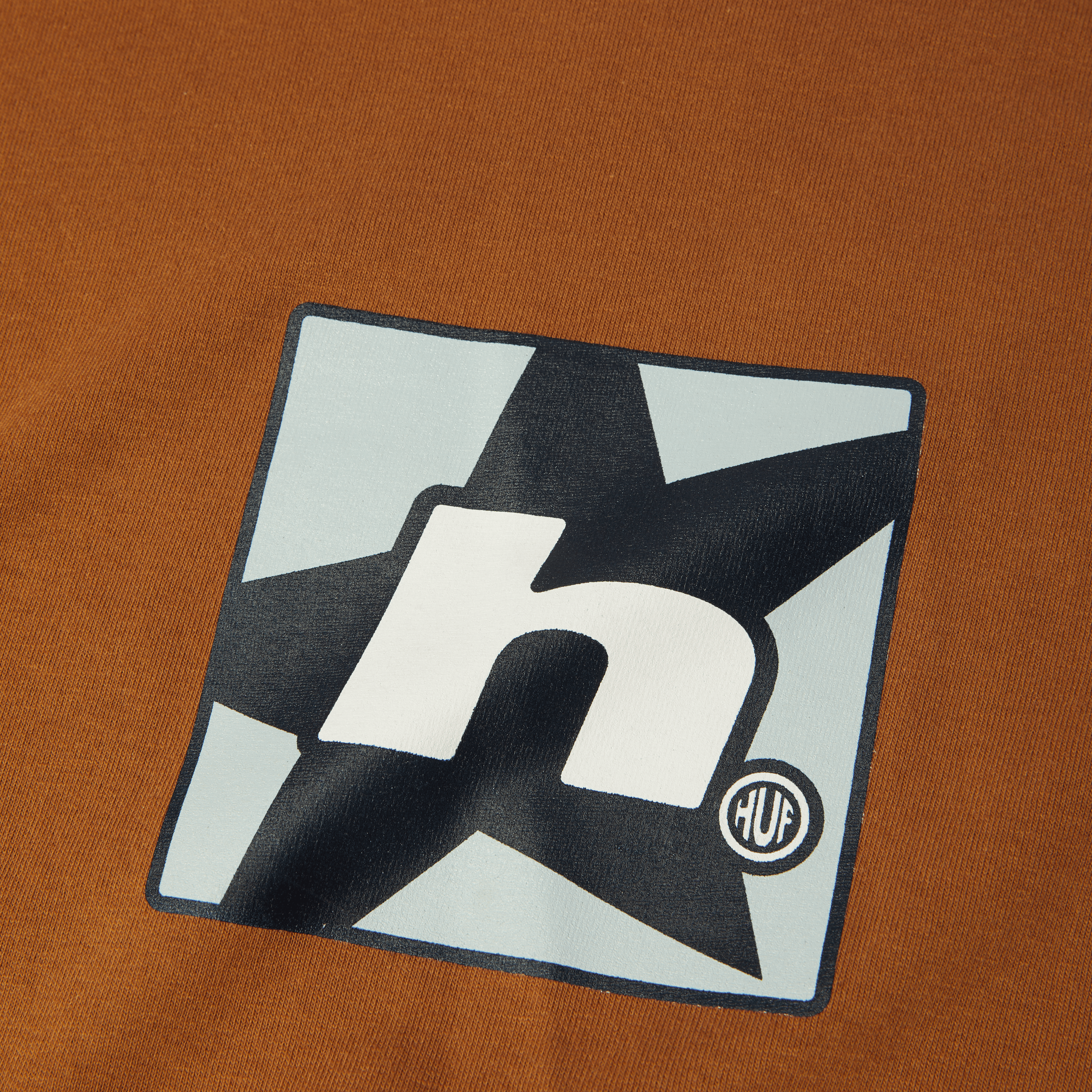 H Star Multi T-Shirt | Sierra view 2